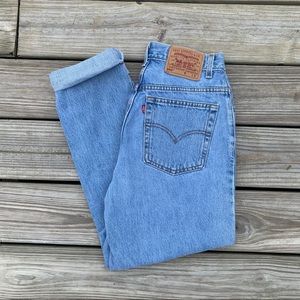 Vintage Levi’s 550 Mom Jeans